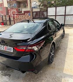 تۆیۆتا کامری